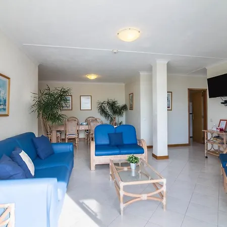No Clube Da Oura Αλμπουφέιρα